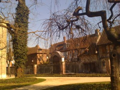Troyes